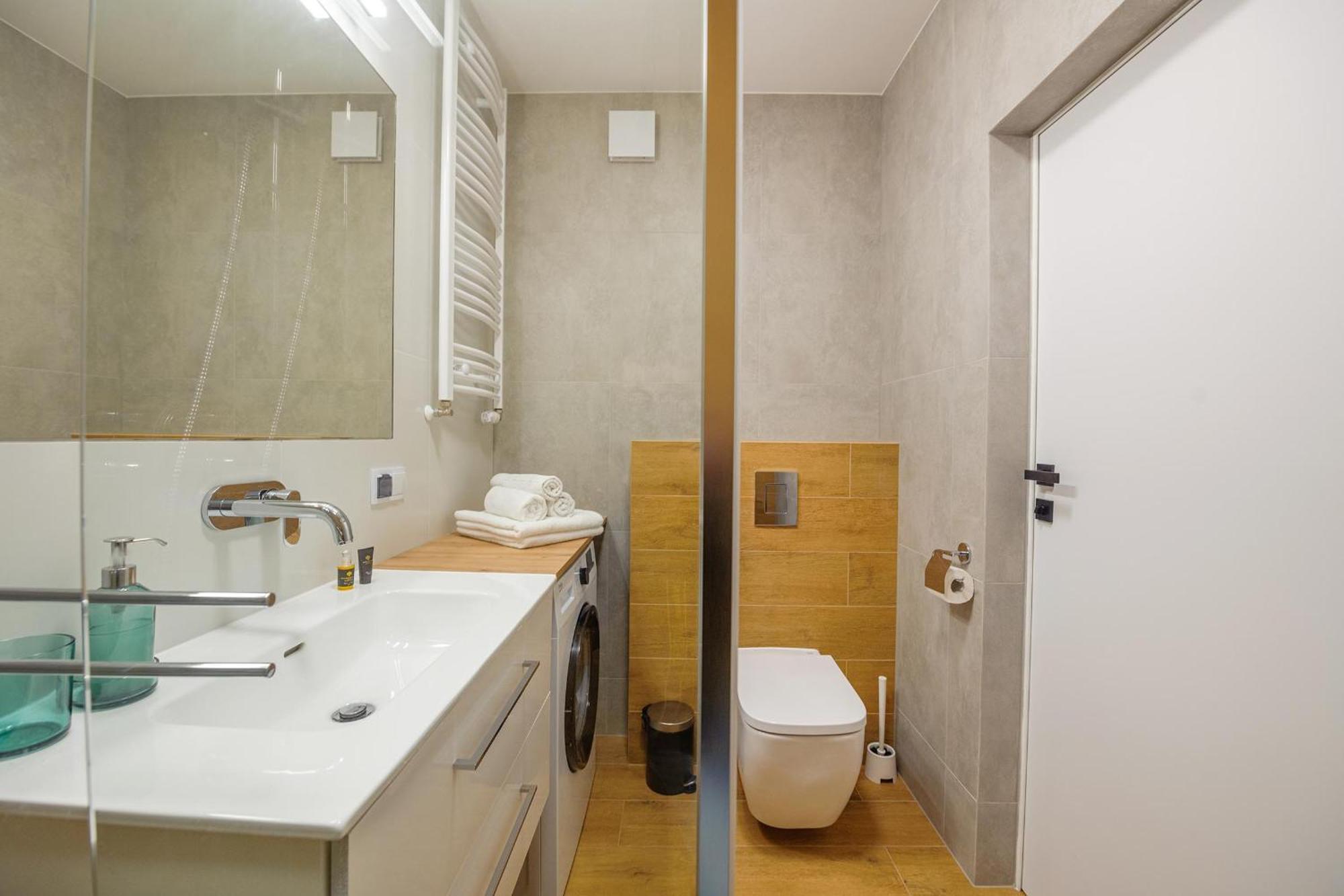 White A319 - Perlowa Przystan-holiday Apartment Kolberg
